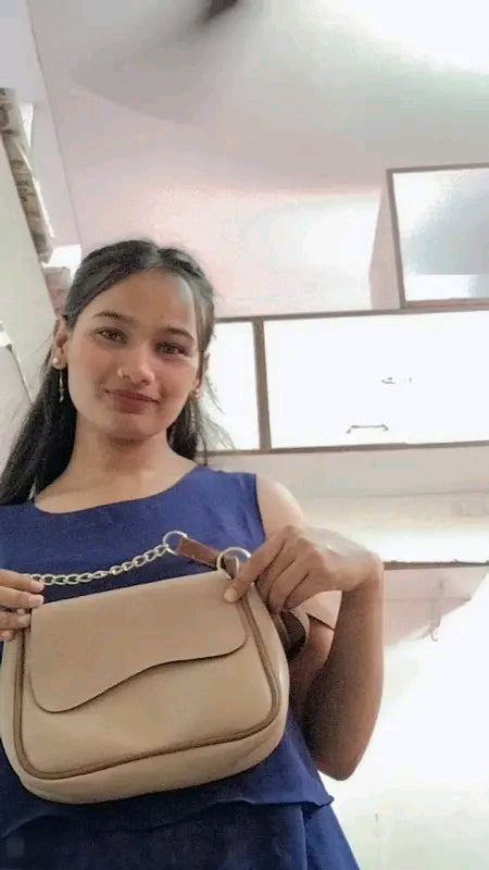 Korean Style Sling Bag for College Girls & Women – CoolDuds™ Trendy Faux Leather Crossbody