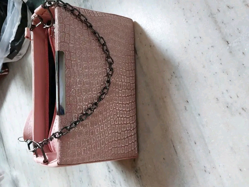 CoolDuds™ VOGUE Mini – Textured Sling Elegance for Women & Girls